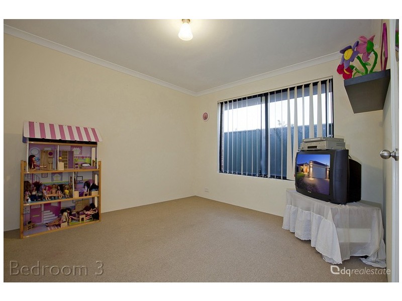 154 Hellfire Drive, Darch WA 6065