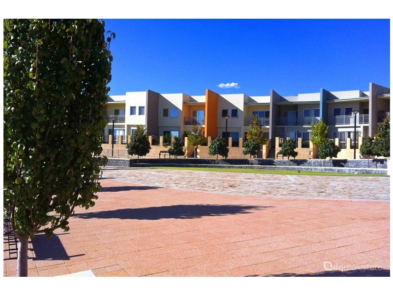 30/10 Pavonia Link, Clarkson WA 6030
