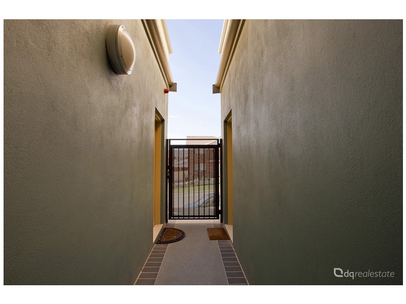 30/10 Pavonia Link, Clarkson WA 6030