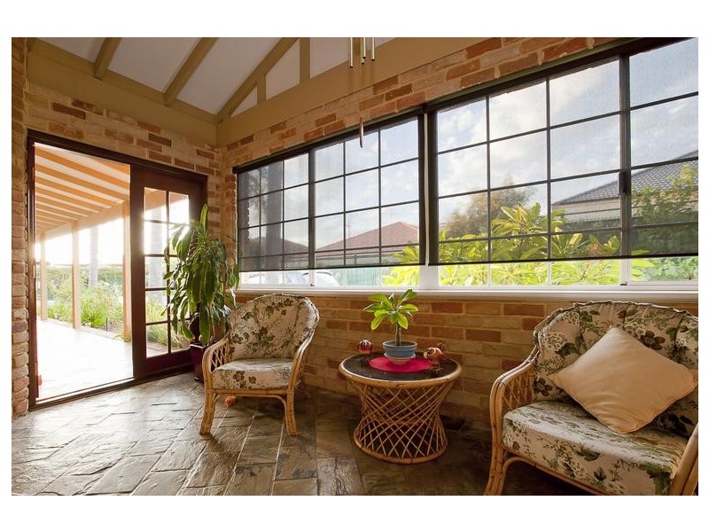 50 Hellfire Drive, Darch WA 6065