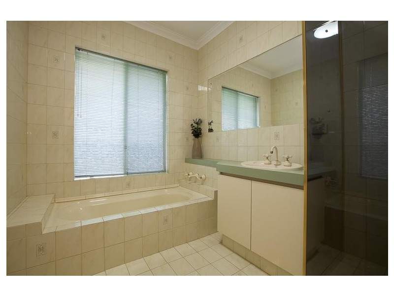 50 Hellfire Drive, Darch WA 6065