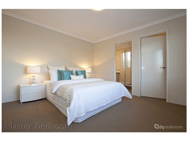 58A Moscow Retreat, Hocking WA 6065