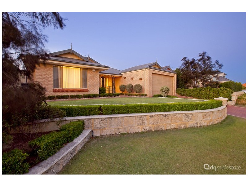 10 Monaro Way, Hocking WA 6065
