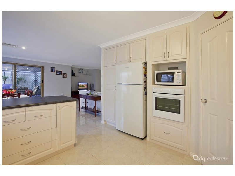 10 Monaro Way, Hocking WA 6065