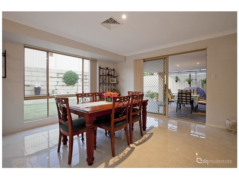 10 Monaro Way, Hocking WA 6065