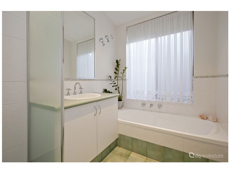 10 Monaro Way, Hocking WA 6065