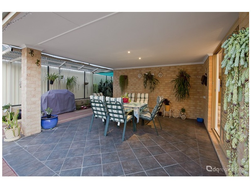 10 Monaro Way, Hocking WA 6065