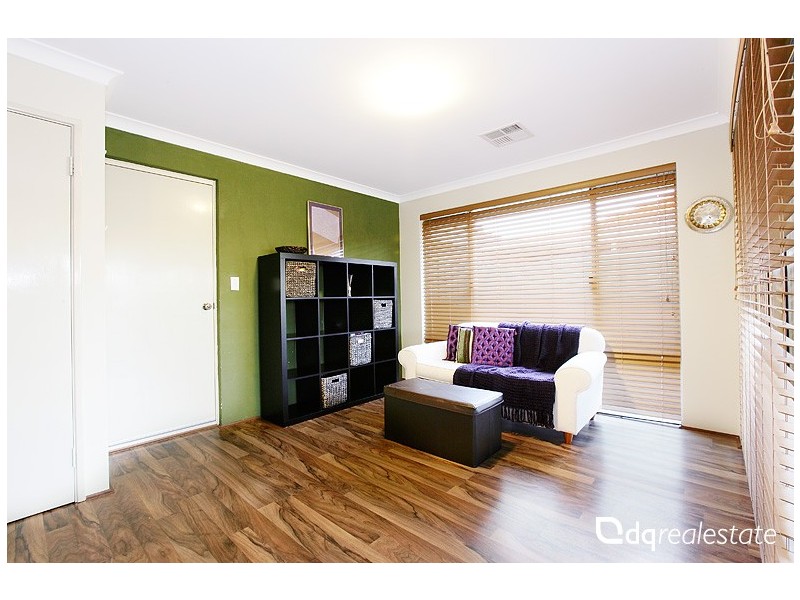 152 Hellfire Drive, Darch WA 6065