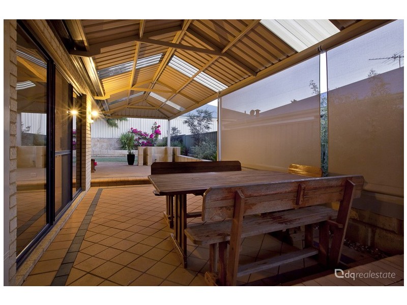 74 East Road, Pearsall WA 6065