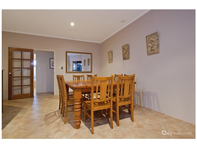 74 East Road, Pearsall WA 6065