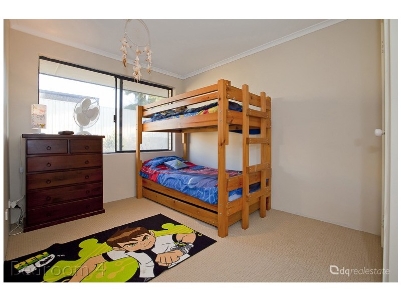 74 East Road, Pearsall WA 6065