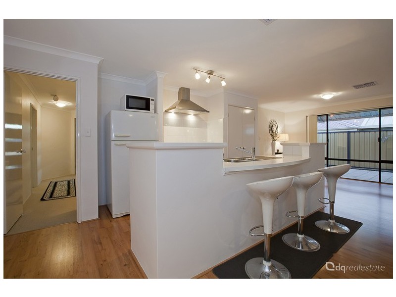 8 Bittern Street, Tapping WA 6065