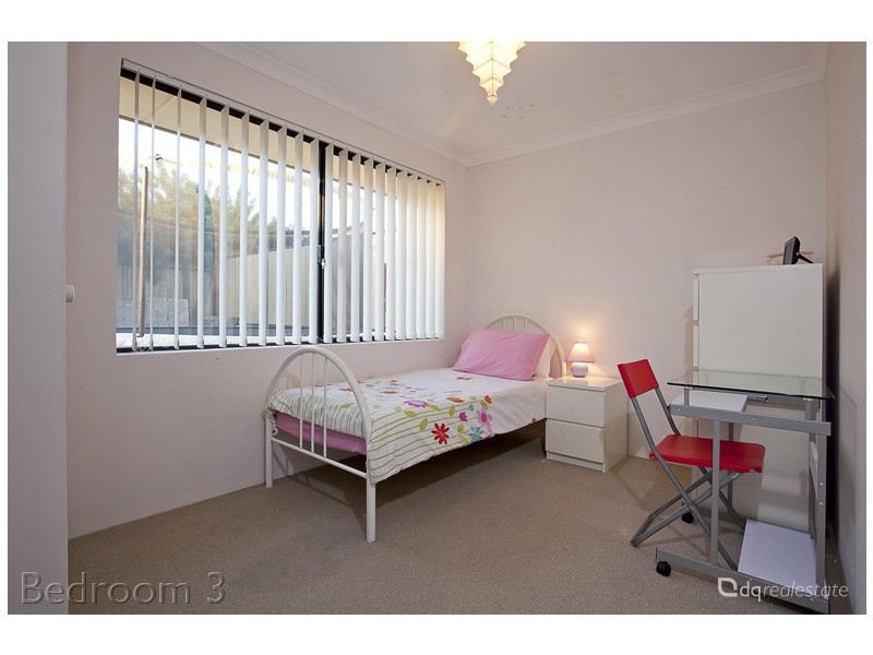 8 Bittern Street, Tapping WA 6065