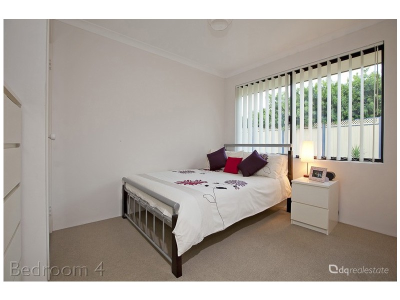 8 Bittern Street, Tapping WA 6065