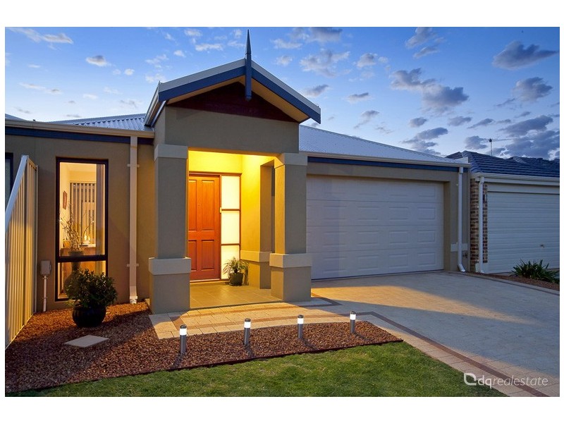 19B Bonvin Gardens, Tapping WA 6065