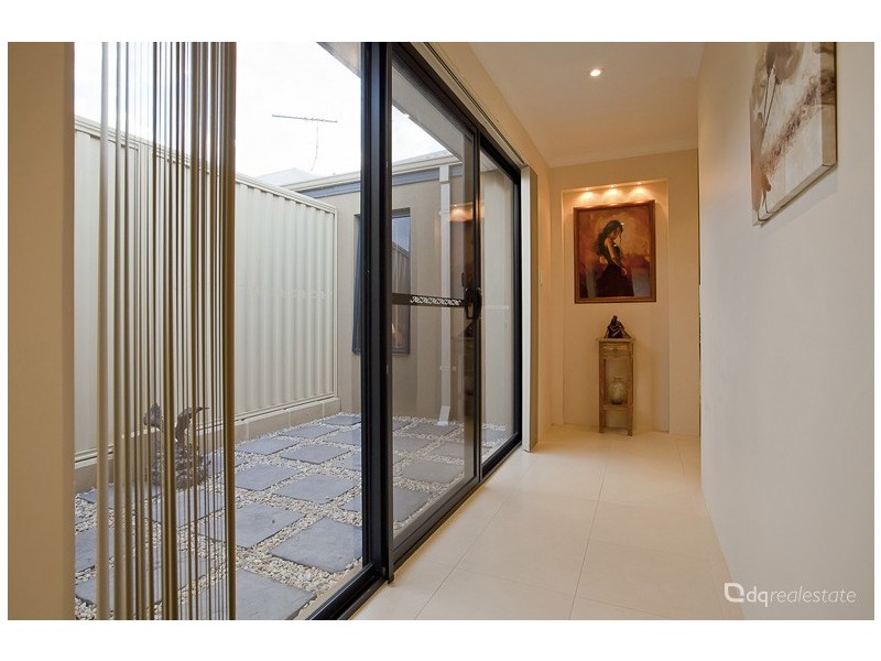 19B Bonvin Gardens, Tapping WA 6065