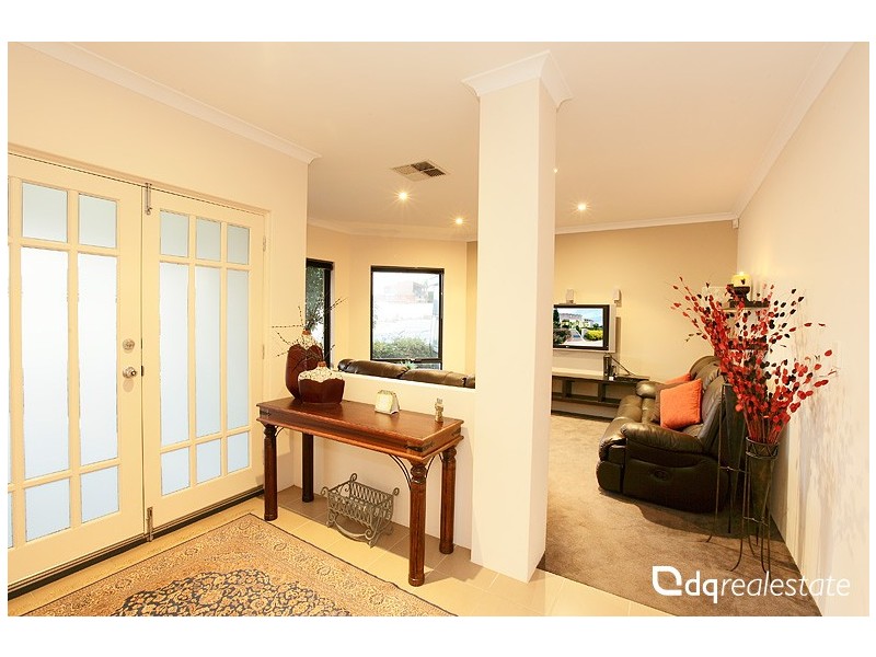 1 Lavender Chase, Darch WA 6065