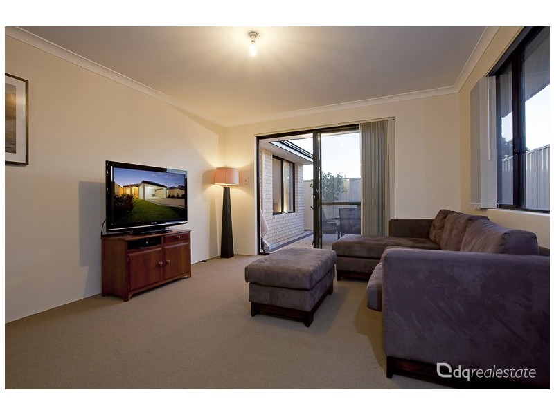 15 Verdello Way, Pearsall WA 6065