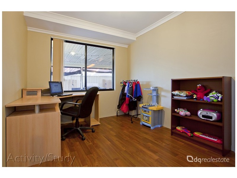 3 Baird Way, Tapping WA 6065