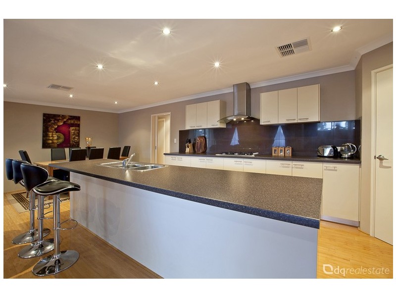 93 Bethwyn Circuit, Madeley WA 6065