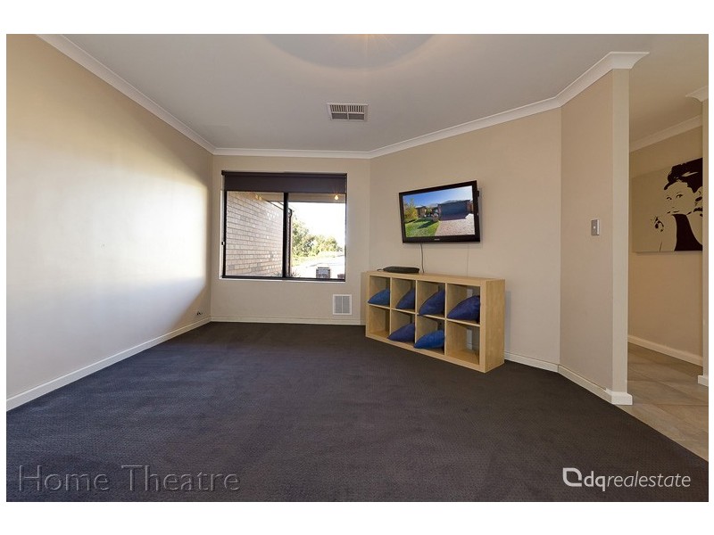11 Bonvin Gardens, Tapping WA 6065