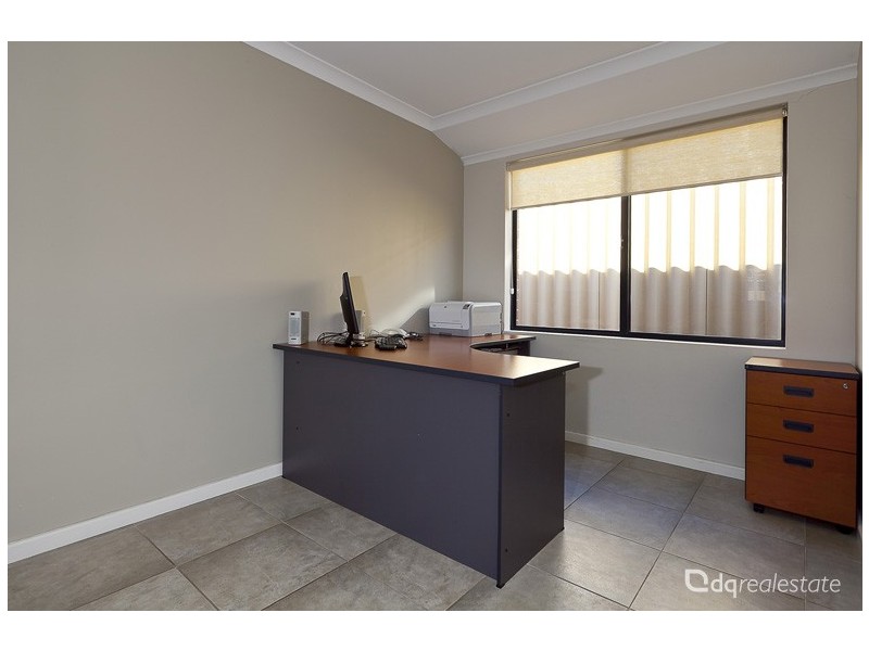 11 Bonvin Gardens, Tapping WA 6065