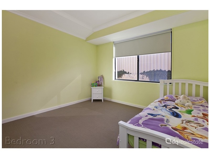 11 Bonvin Gardens, Tapping WA 6065