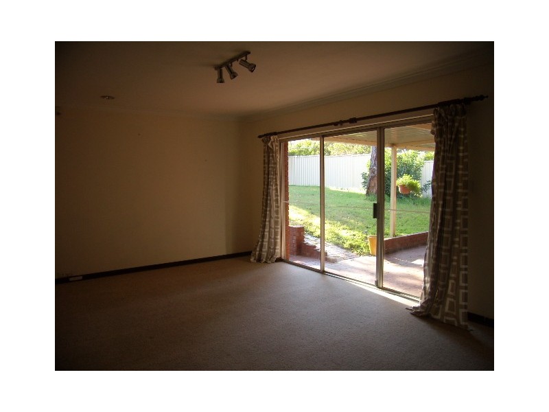 216 Erindale Road, Hamersley WA 6022