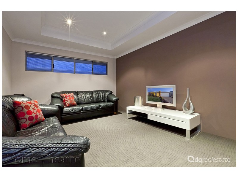 74 Appleby Drive, Darch WA 6065