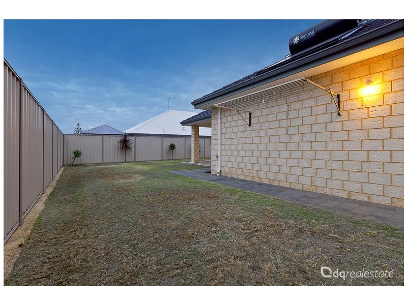 9 Ficarra Way, Sinagra WA 6065