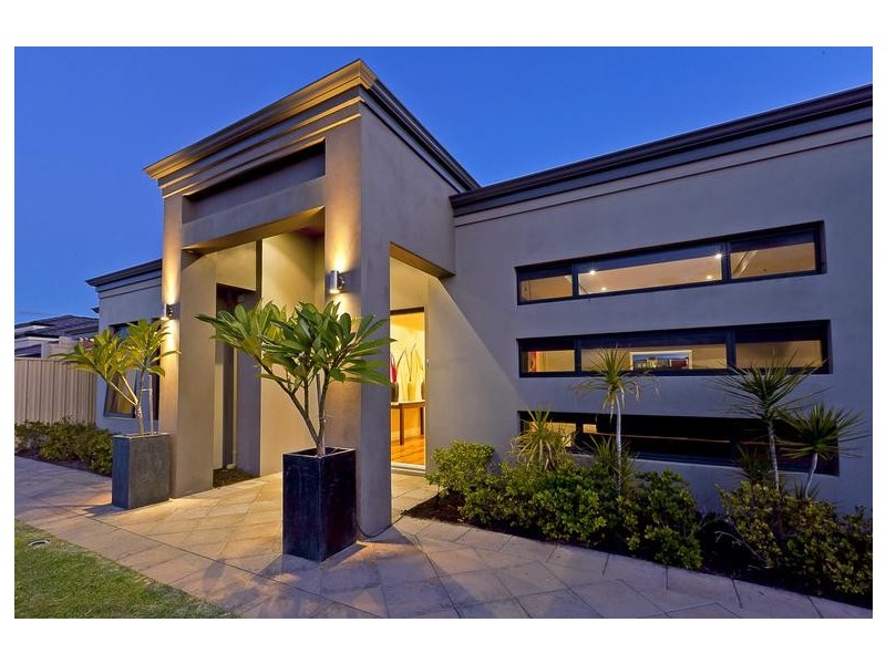 25 Goodrich Way, Darch WA 6065