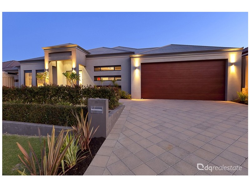 25 Goodrich Way, Darch WA 6065