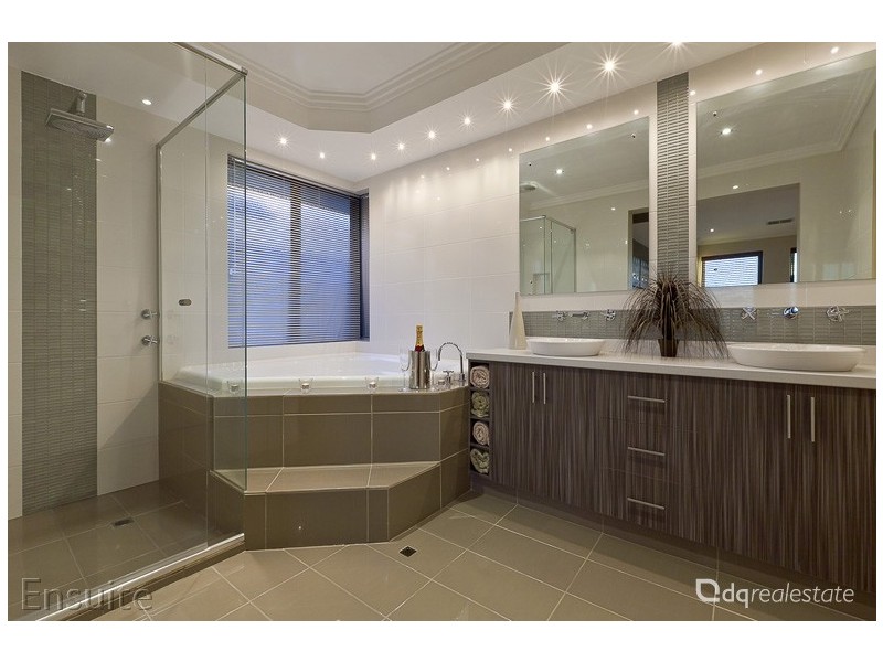 25 Goodrich Way, Darch WA 6065