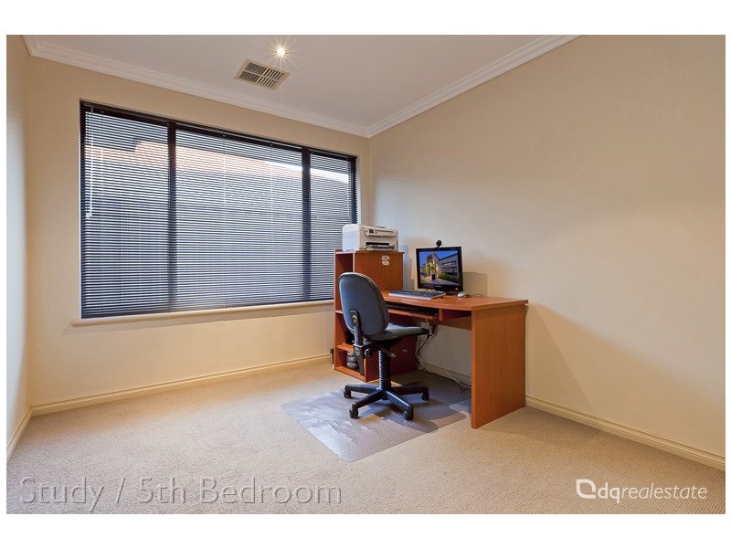 25 Goodrich Way, Darch WA 6065