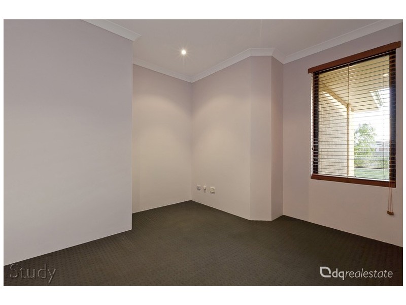 33 Cape Meares Crescent, Butler WA 6036