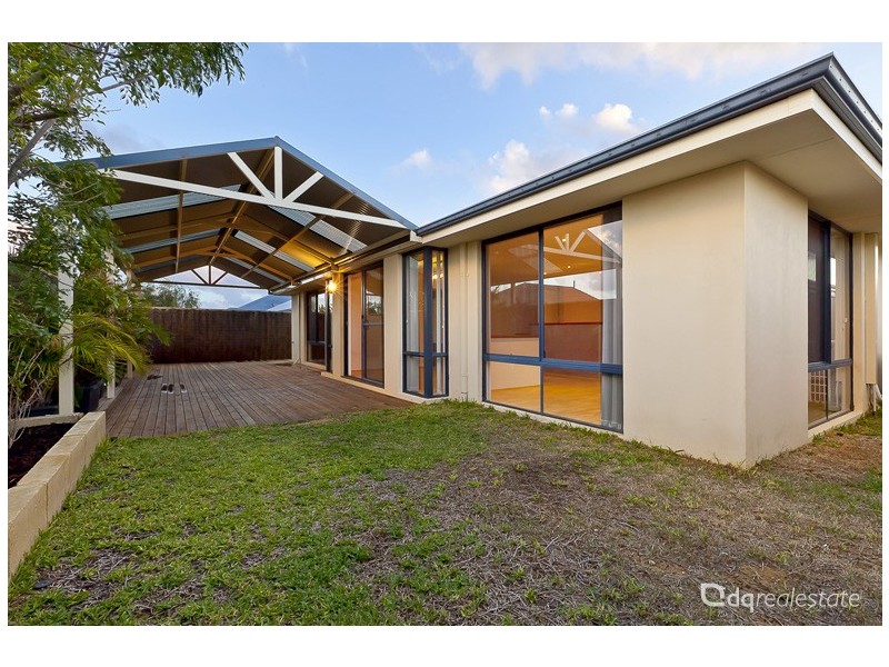 33 Cape Meares Crescent, Butler WA 6036