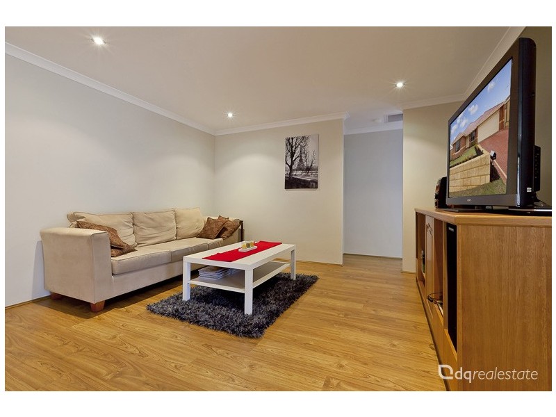 10 Bittern Street, Tapping WA 6065