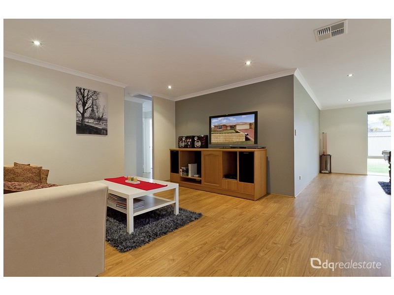 10 Bittern Street, Tapping WA 6065