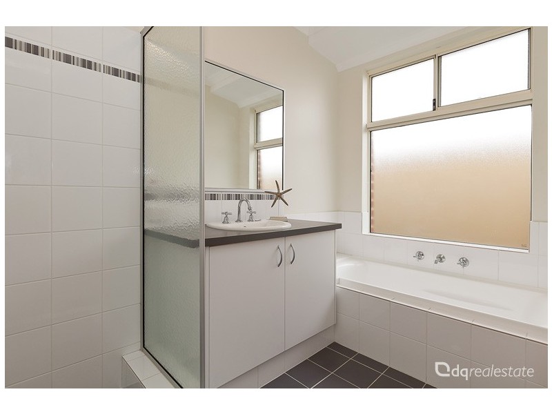 10 Bittern Street, Tapping WA 6065