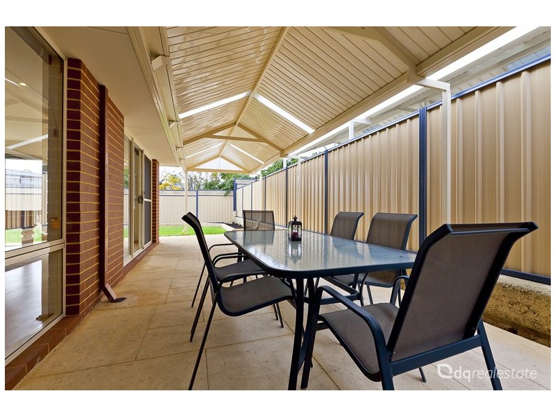 10 Bittern Street, Tapping WA 6065