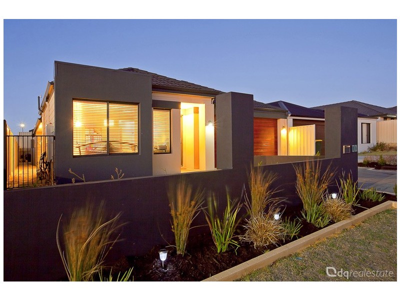 35 Ginsburg Turn, Tapping WA 6065