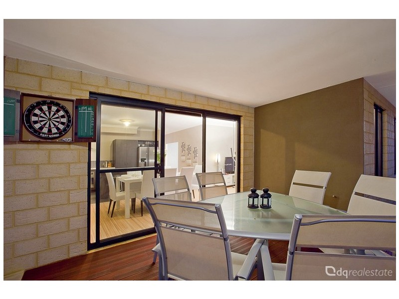 35 Ginsburg Turn, Tapping WA 6065