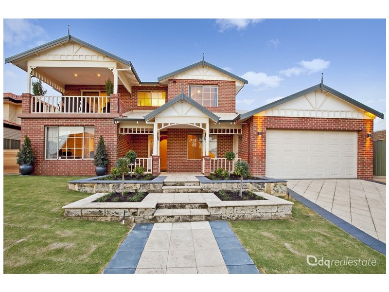 33 Meadowbrook Promenade, Currambine WA 6028