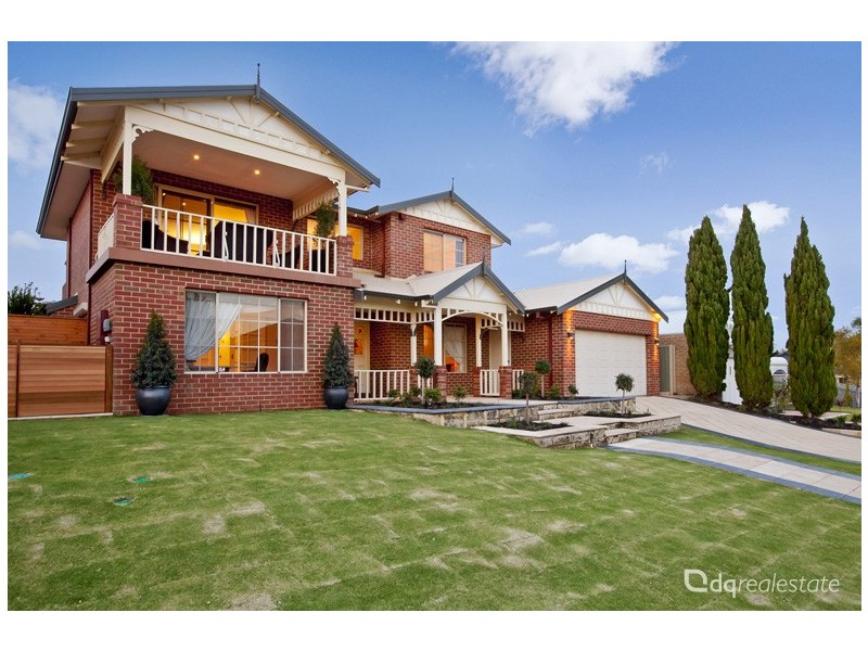 33 Meadowbrook Promenade, Currambine WA 6028