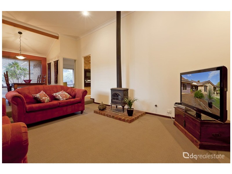 25 Comstock Way, Woodvale WA 6026