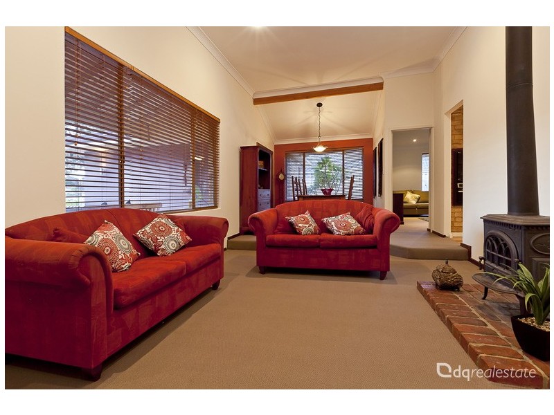 25 Comstock Way, Woodvale WA 6026