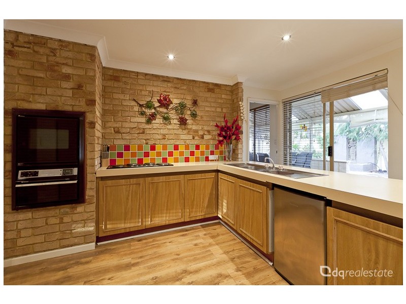 25 Comstock Way, Woodvale WA 6026