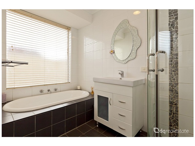 25 Comstock Way, Woodvale WA 6026