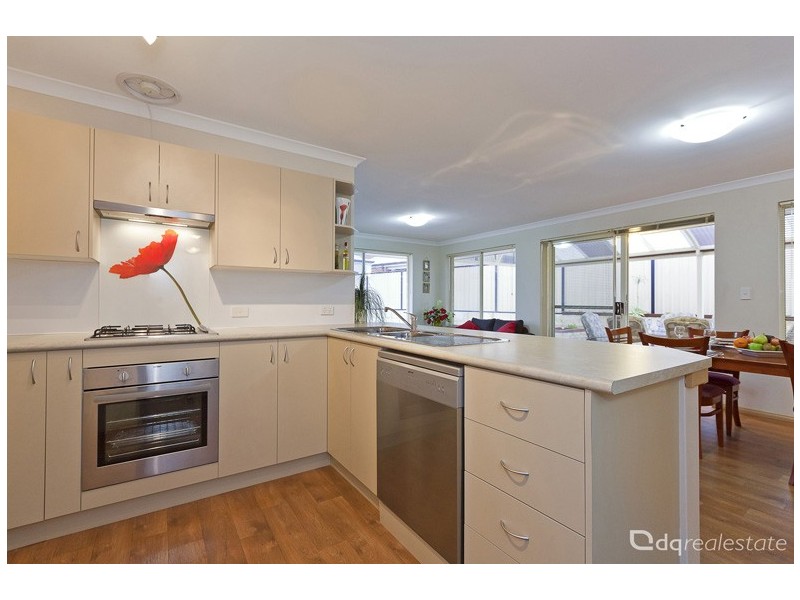 223 Golf Links Drive, Carramar WA 6031