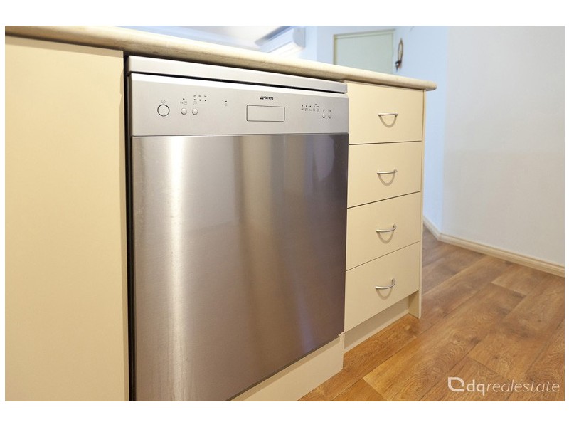 223 Golf Links Drive, Carramar WA 6031